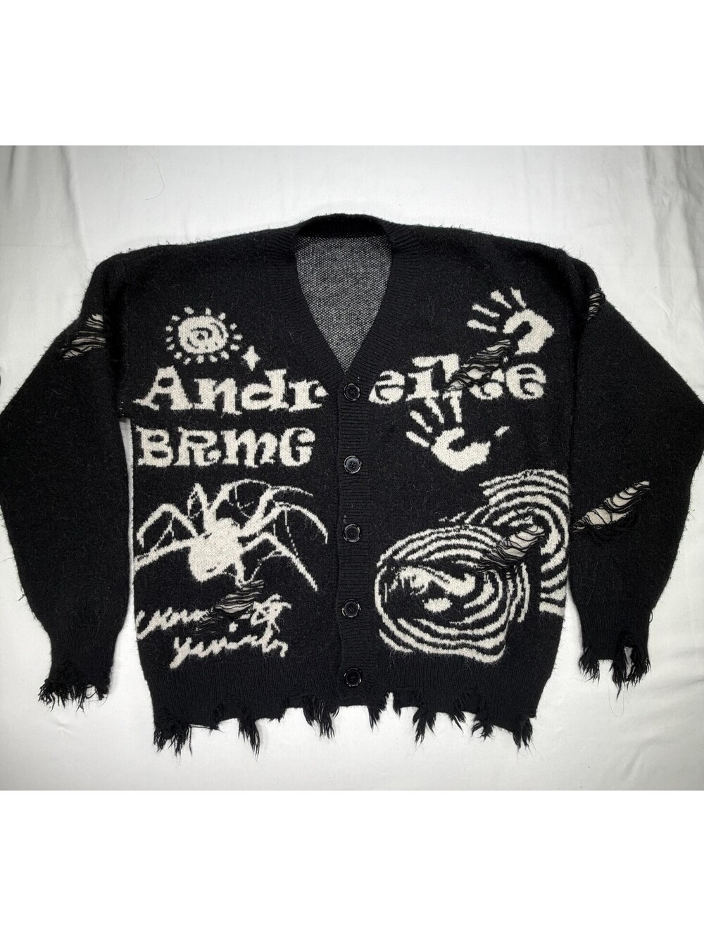 Andreilee Women's Cardigan Sweater Button Graphic Distressed Knit Size S Black